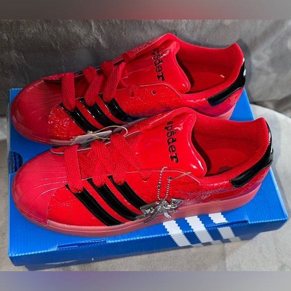 adidas Superstar “Sp5der” Sneaker Collab  Red and black - Picture 5 of 9